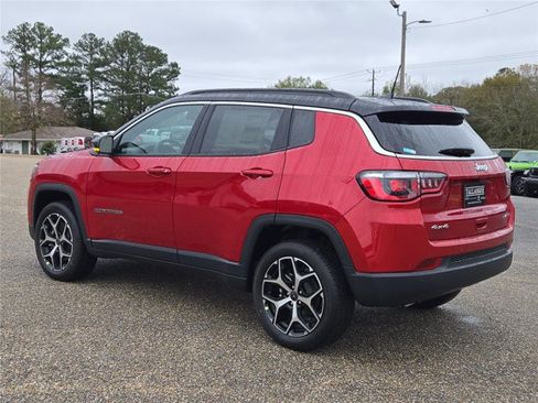 New 2026 Jeep Compass Limited AWD/4WD image 10
