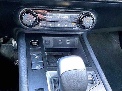 Used 2026 Nissan Kicks SV FWD image 15