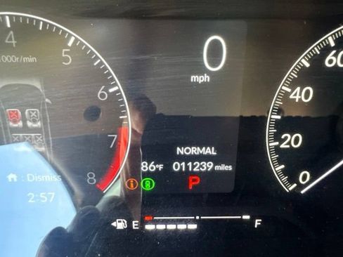 Used 2023 Honda Civic Sport image 13