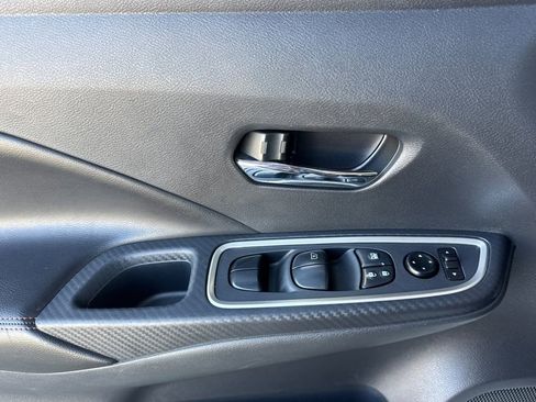 Used 2023 Nissan Versa SR w/ Trunk Package FWD image 10