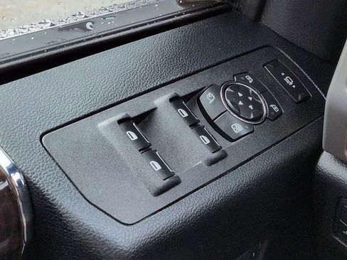 Certified 2017 Ford F350 Platinum w/ Platinum Ultimate Package image 28