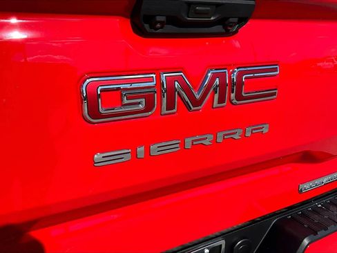 Certified 2025 GMC Sierra 1500 Elevation image 59