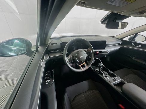 Used 2025 Kia K5 LXS image 18