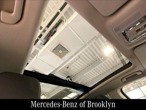 Used 2024 Mercedes-Benz GLE 450 4MATIC image 17