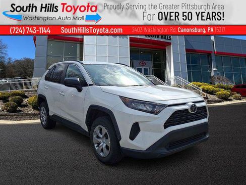 Certified 2021 Toyota RAV4 LE image 1