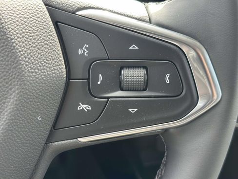 New 2026 Chevrolet Trax LT w/ Driver Confidence Package FWD image 15