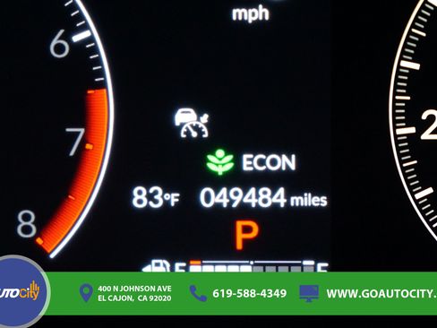 Used 2023 Honda Pilot Touring image 3