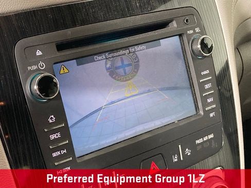 Used 2015 Chevrolet Traverse LTZ image 4