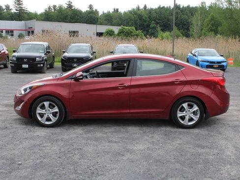 Used 2016 Hyundai Elantra Value Edition FWD image 5
