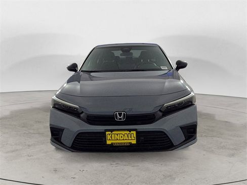 Used 2023 Honda Civic Sport image 8
