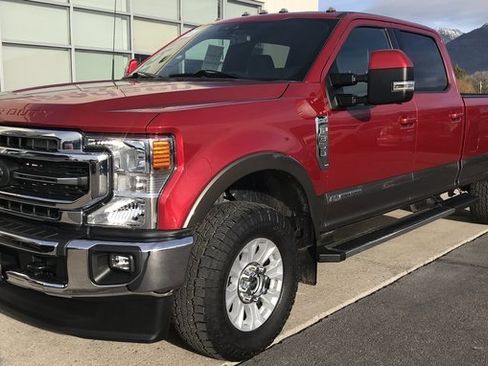 Certified 2022 Ford F350 Lariat w/ Lariat Value Package image 4