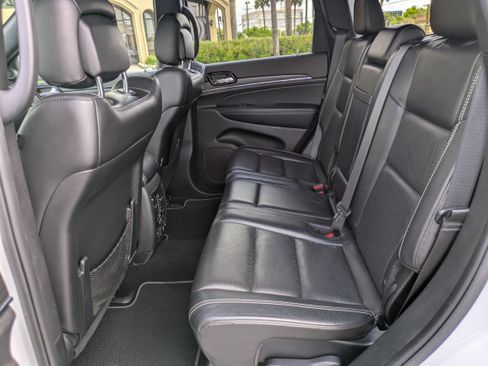 Used 2021 Jeep Grand Cherokee Limited w/ Quick Order Package 28K 80th AWD/4WD image 13
