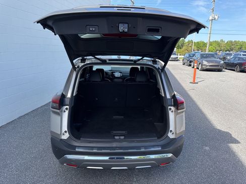 Used 2021 Nissan Rogue Platinum AWD/4WD image 10