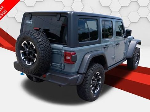 Used 2025 Jeep Wrangler Unlimited Rubicon 4xe w/ Convenience Group AWD/4WD image 6
