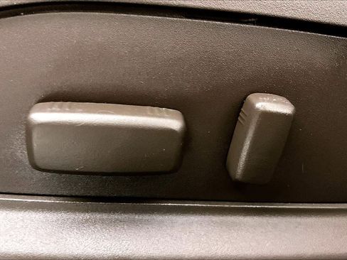 Used 2015 Buick Enclave Leather FWD image 33