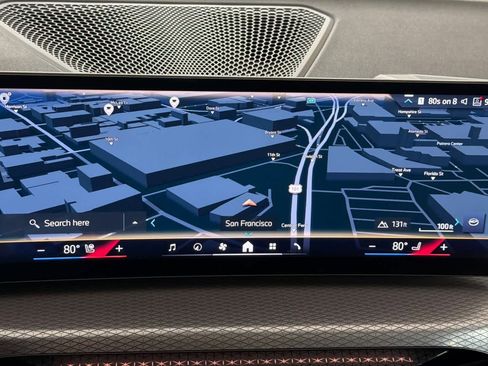 Used 2025 BMW 330i 330i w/ Premium Package image 18