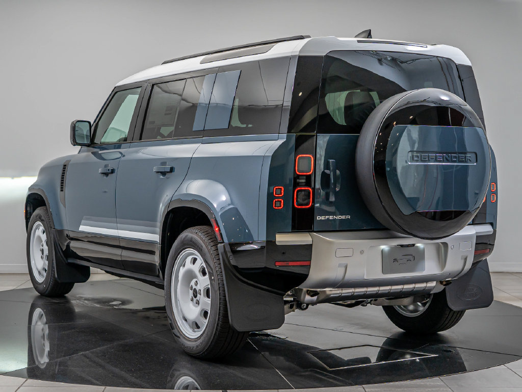 New 2026 Land Rover Defender 110 S AWD/4WD image 6