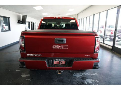 Used 2018 GMC Sierra 1500 SLT w/ SLT Premium Package image 6
