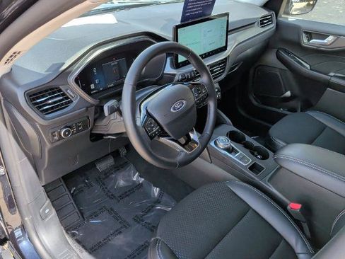 Certified 2026 Ford Escape SE FWD image 22