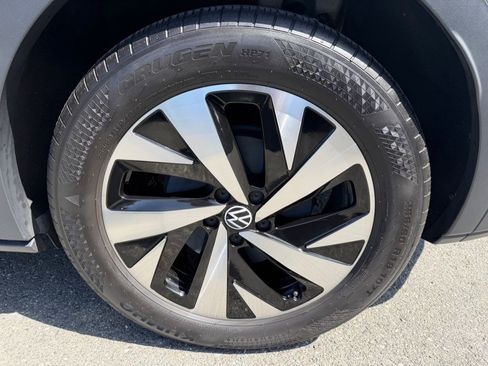 Used 2023 Volkswagen ID.4 Pro AWD/4WD image 49