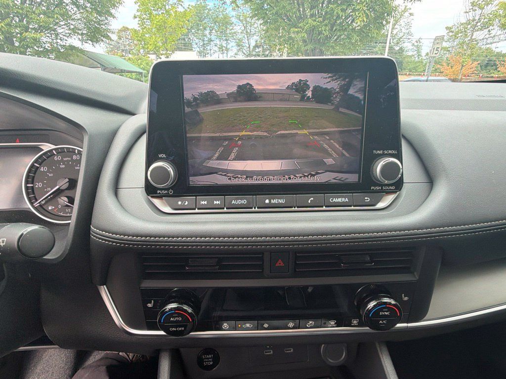 Used 2026 Nissan Rogue SV w/ Cold Weather Package AWD/4WD image 14