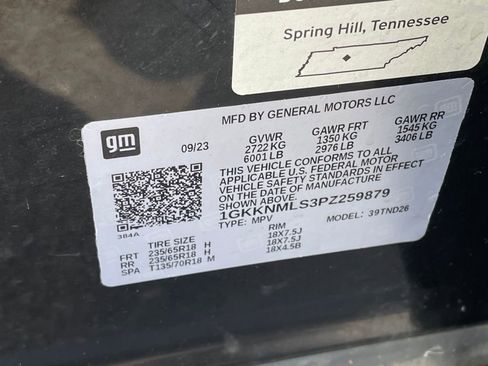 Used 2023 GMC Acadia SLT w/ Trailering Package FWD image 35