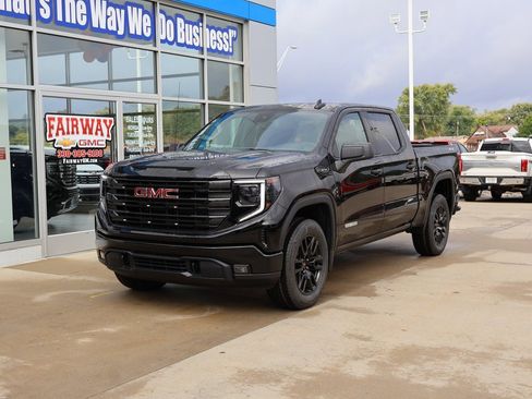 New 2026 GMC Sierra 1500 Elevation image 5