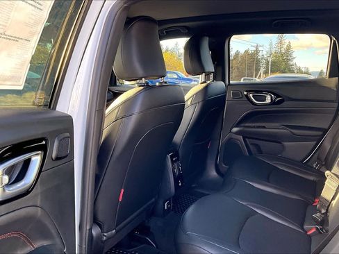 New 2026 Jeep Compass Trailhawk w/ Sun, Sound & Navigation Group image 12