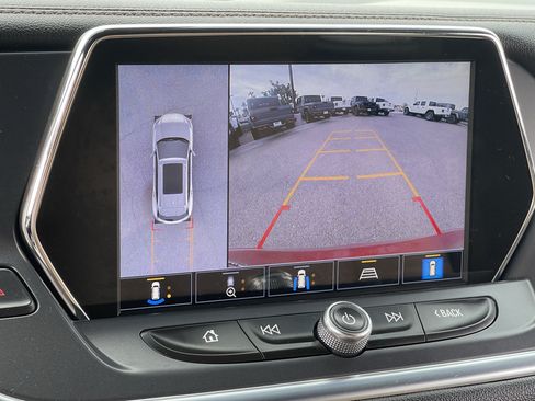 Used 2021 Chevrolet Blazer Premier w/ Driver Confidence II Package AWD/4WD image 26