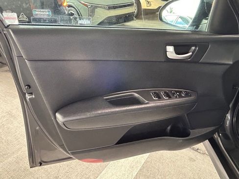 Used 2018 Kia Optima LX image 45