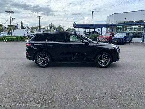 New 2025 Lincoln Corsair Grand Touring w/ Equipment Group 301A image 8