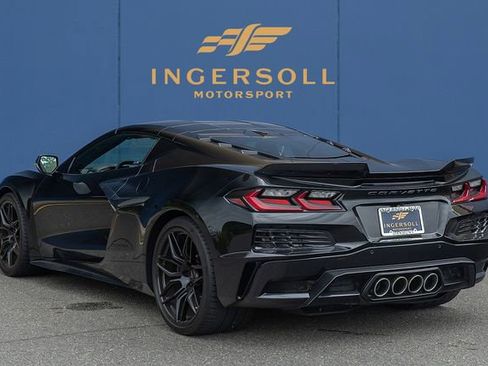 Used 2024 Chevrolet Corvette Z06 image 5