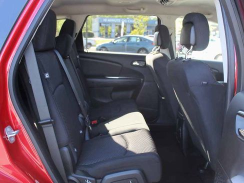 Used 2016 Dodge Journey Crossroad image 28