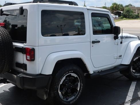 Used 2014 Jeep Wrangler Sahara AWD/4WD image 5