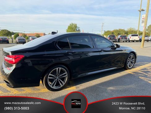 Used 2018 BMW 740i RWD image 4