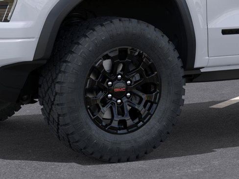 New 2026 GMC Canyon Elevation w/ Convenience Package image 9