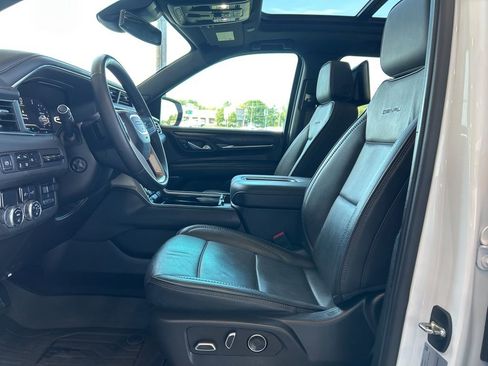 Used 2024 GMC Yukon XL Denali w/ Max Trailering Package RWD image 8