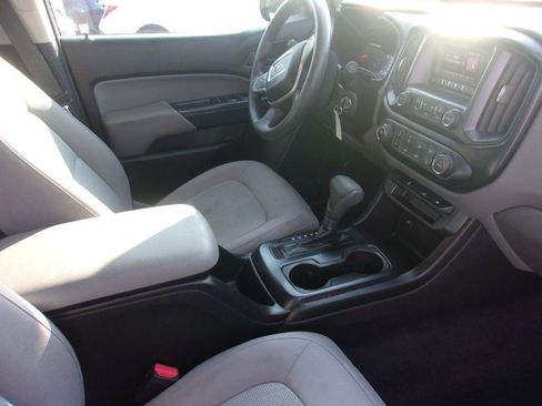 Used 2016 GMC Canyon 2WD Crew Cab w/ Convenience Package image 14