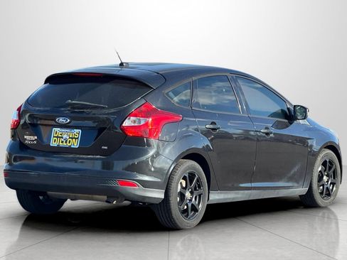 Used 2012 Ford Focus SE image 4