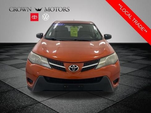 Used 2015 Toyota RAV4 LE FWD image 2