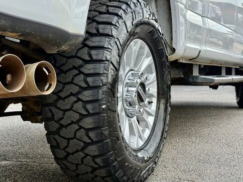 Used 2020 Ford F250 XLT w/ FX4 Off-Road Package AWD/4WD image 28