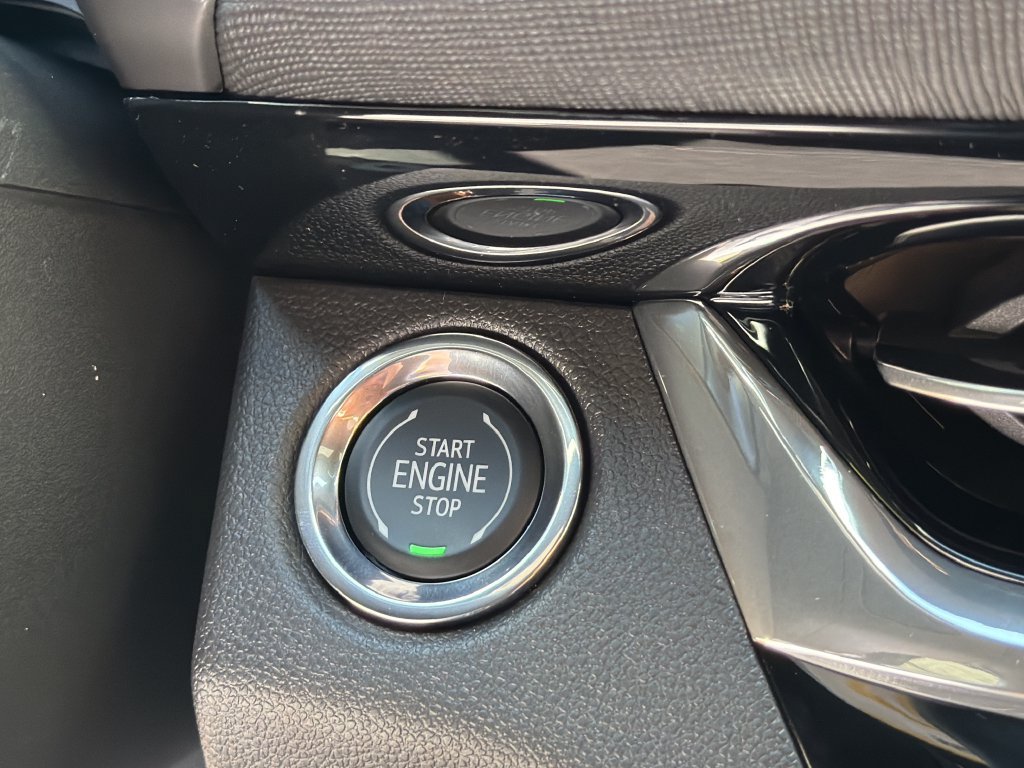 New 2026 Buick Envista Sport Touring w/ Convenience I Package FWD image 30