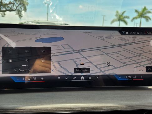 Used 2026 BMW 430i Coupe w/ M Sport Package image 22