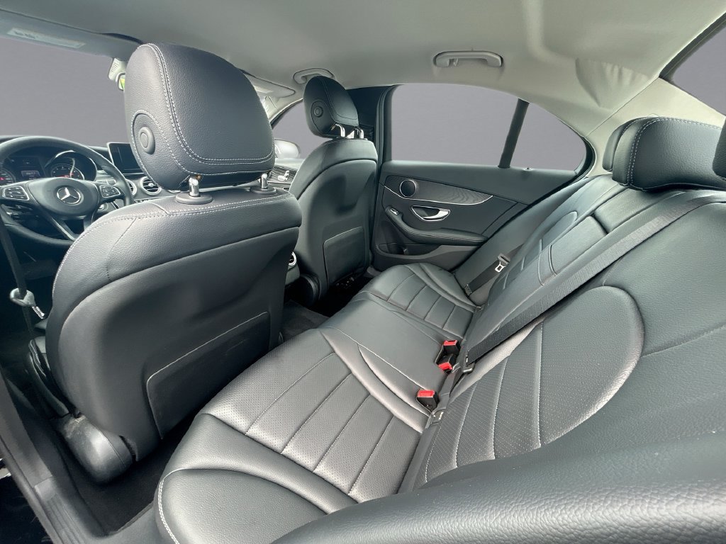 Used 2017 Mercedes-Benz C 300 Sedan image 15