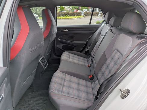 Used 2022 Volkswagen GTI SE FWD image 24