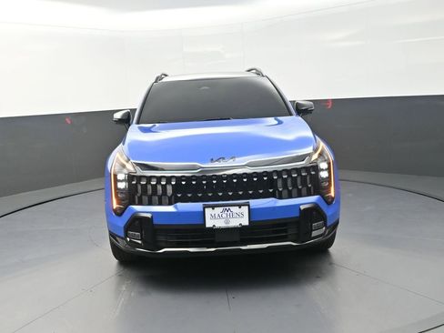 Used 2026 Kia Sportage X-Line w/ X-Line Technology Package image 2