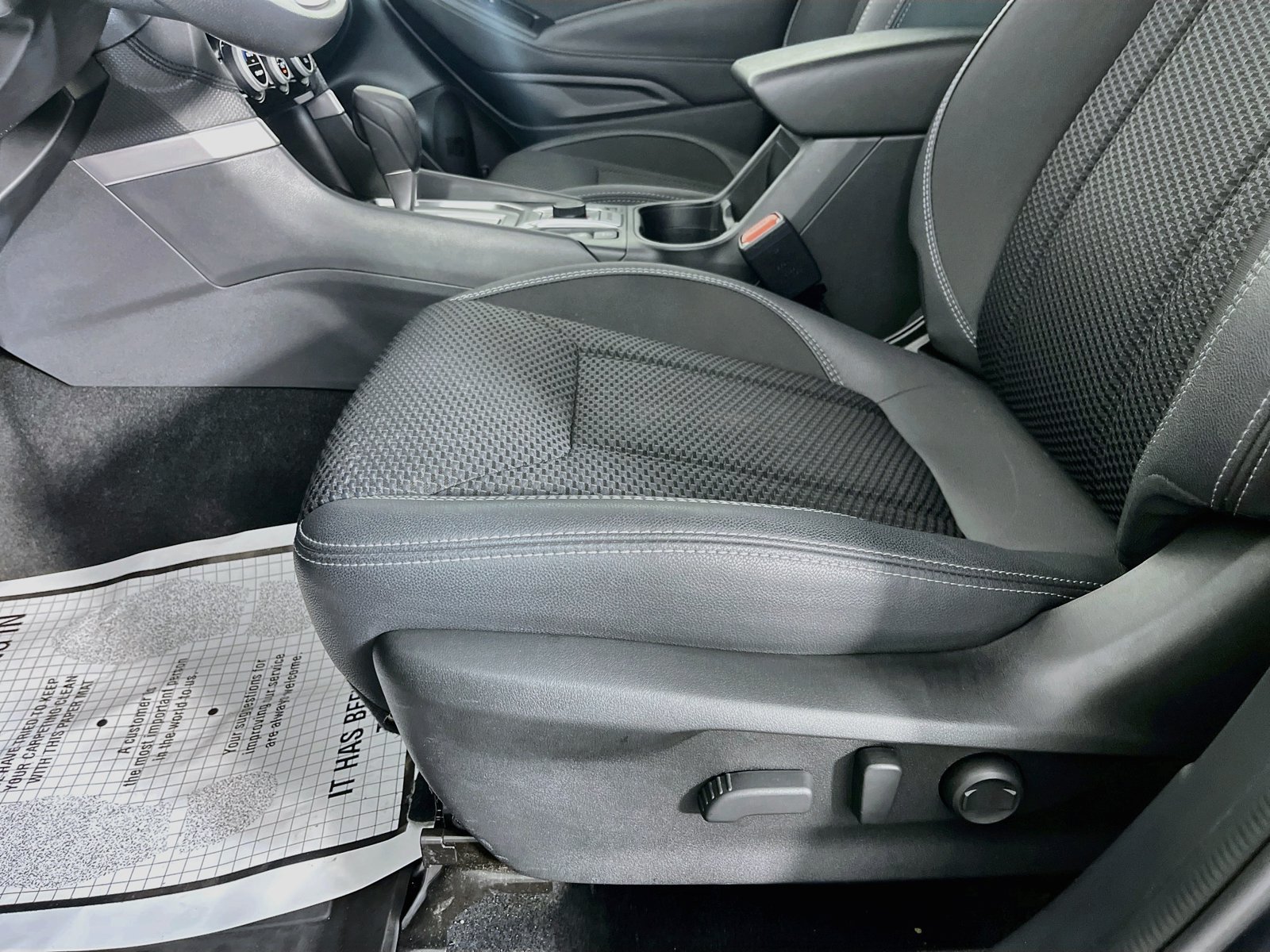 Used 2022 Subaru Forester Premium AWD/4WD image 27