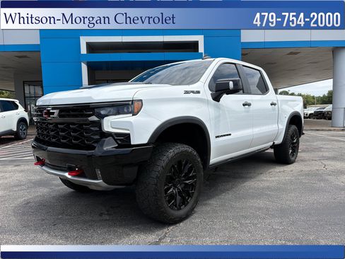 Used 2024 Chevrolet Silverado 1500 ZR2 w/ Technology Package AWD/4WD image 1