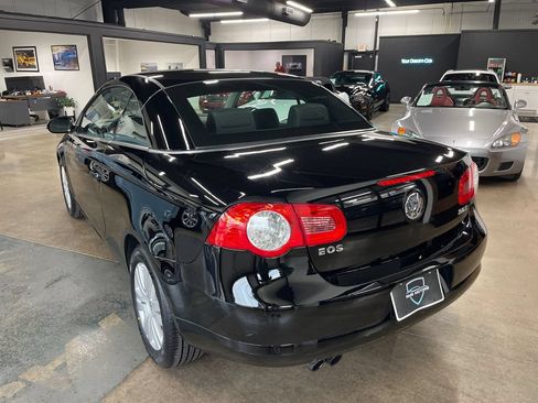 Used 2008 Volkswagen Eos Komfort FWD image 17