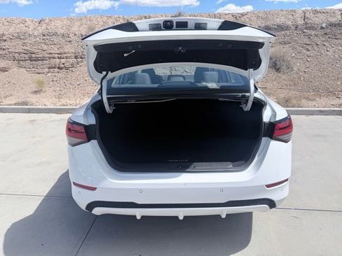 Used 2024 Nissan Sentra SV image 29